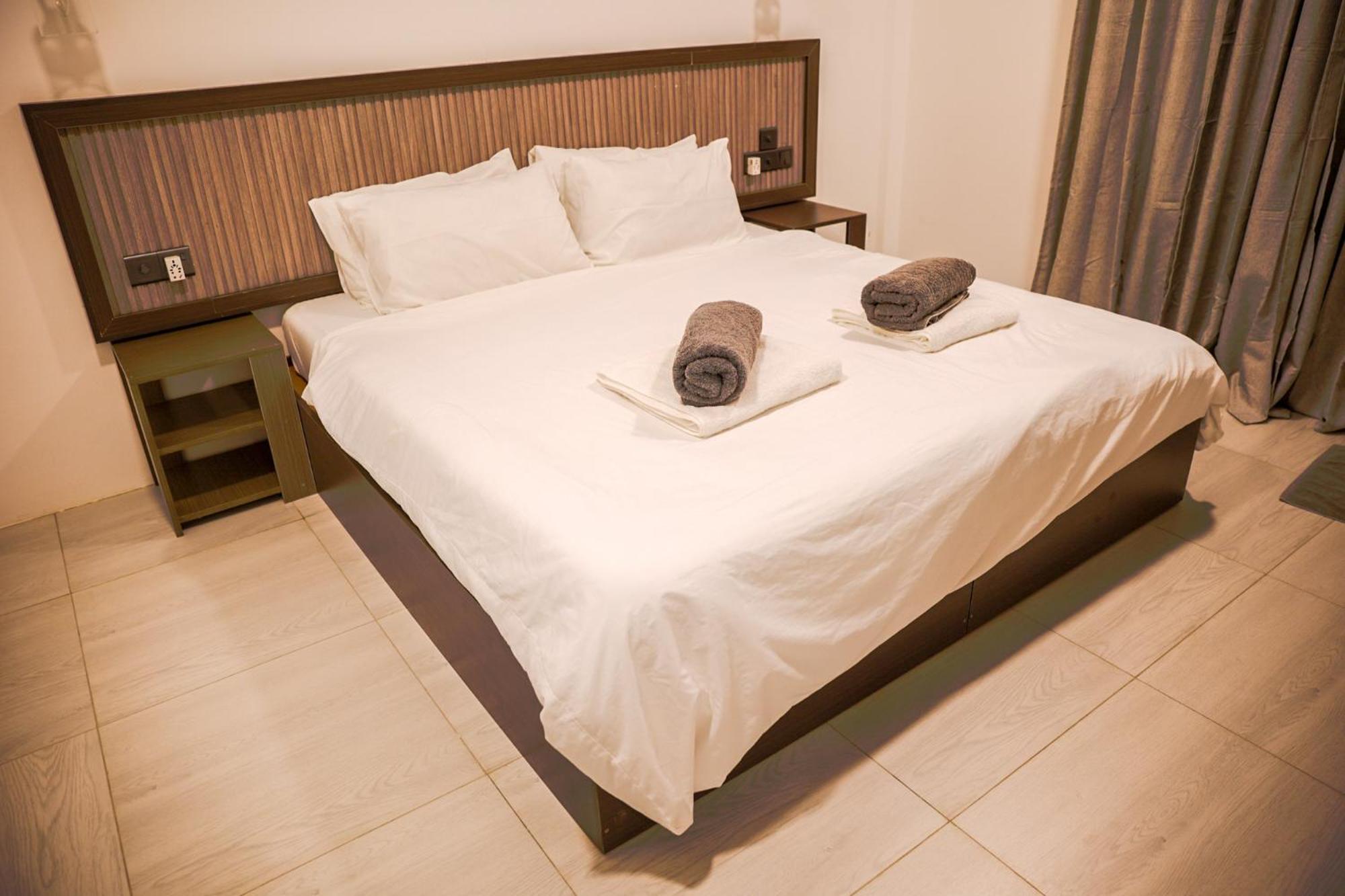 Nirili Villa Dhiffushi Extérieur photo